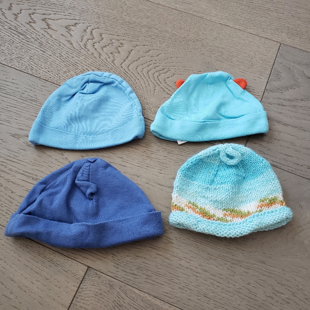 The First Years Swaddle Wrap Bundle + Infant Caps - Picture 10 of 11